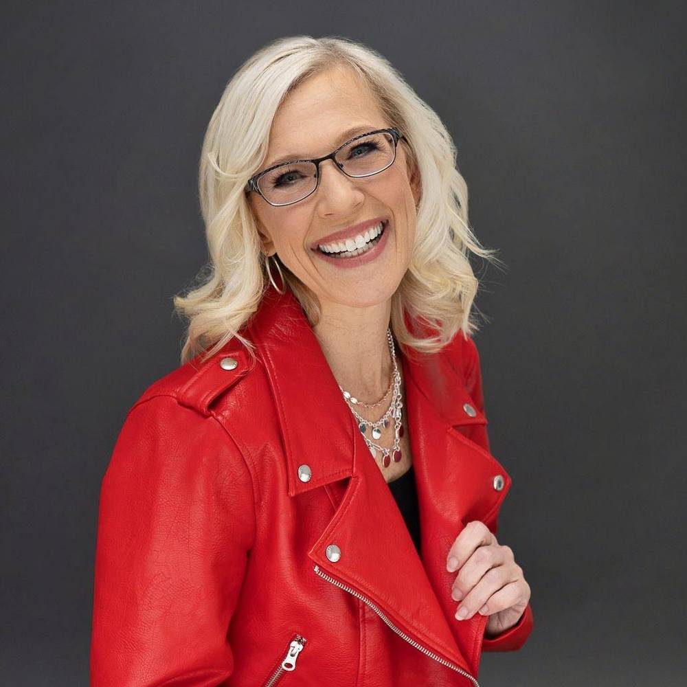 Meet your Posher, Janet